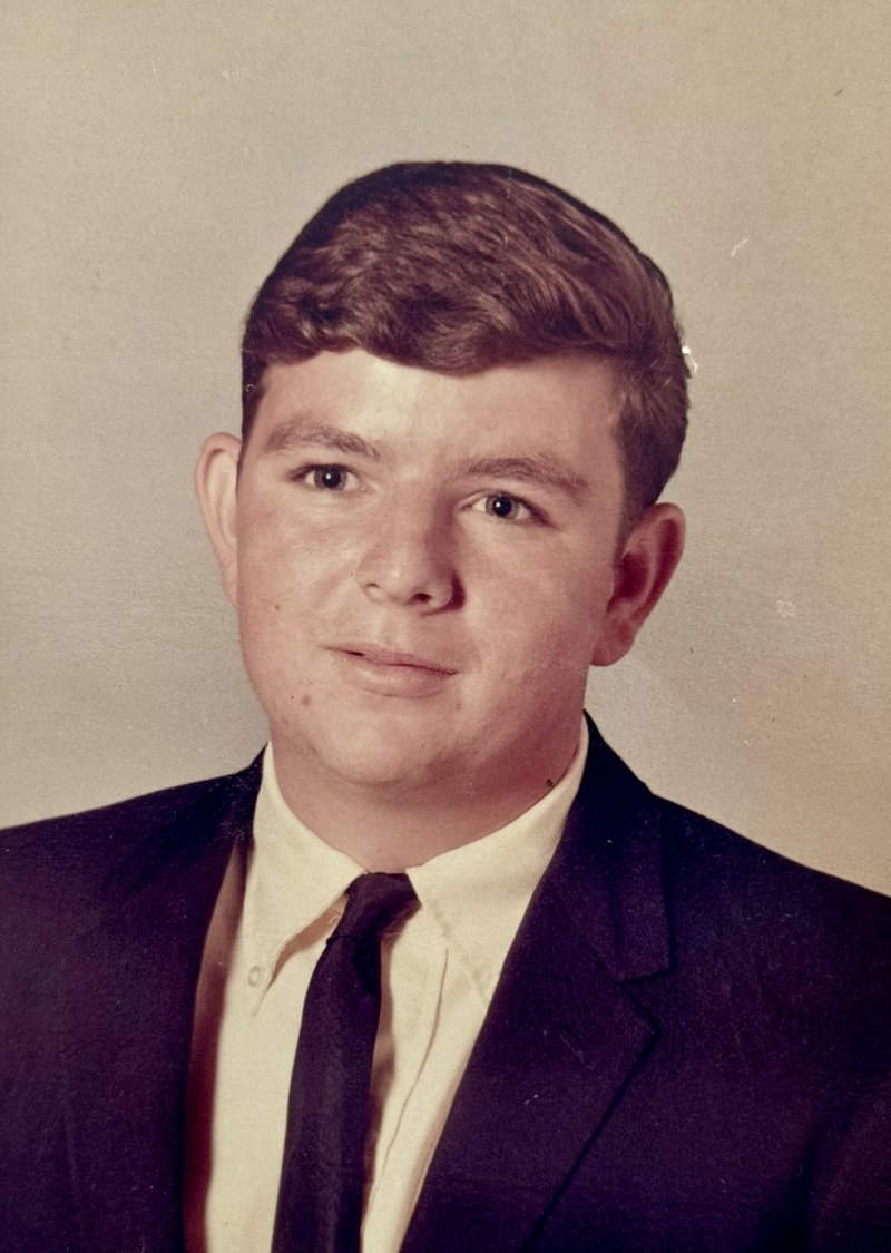 Michael E. Varing - Photo 7