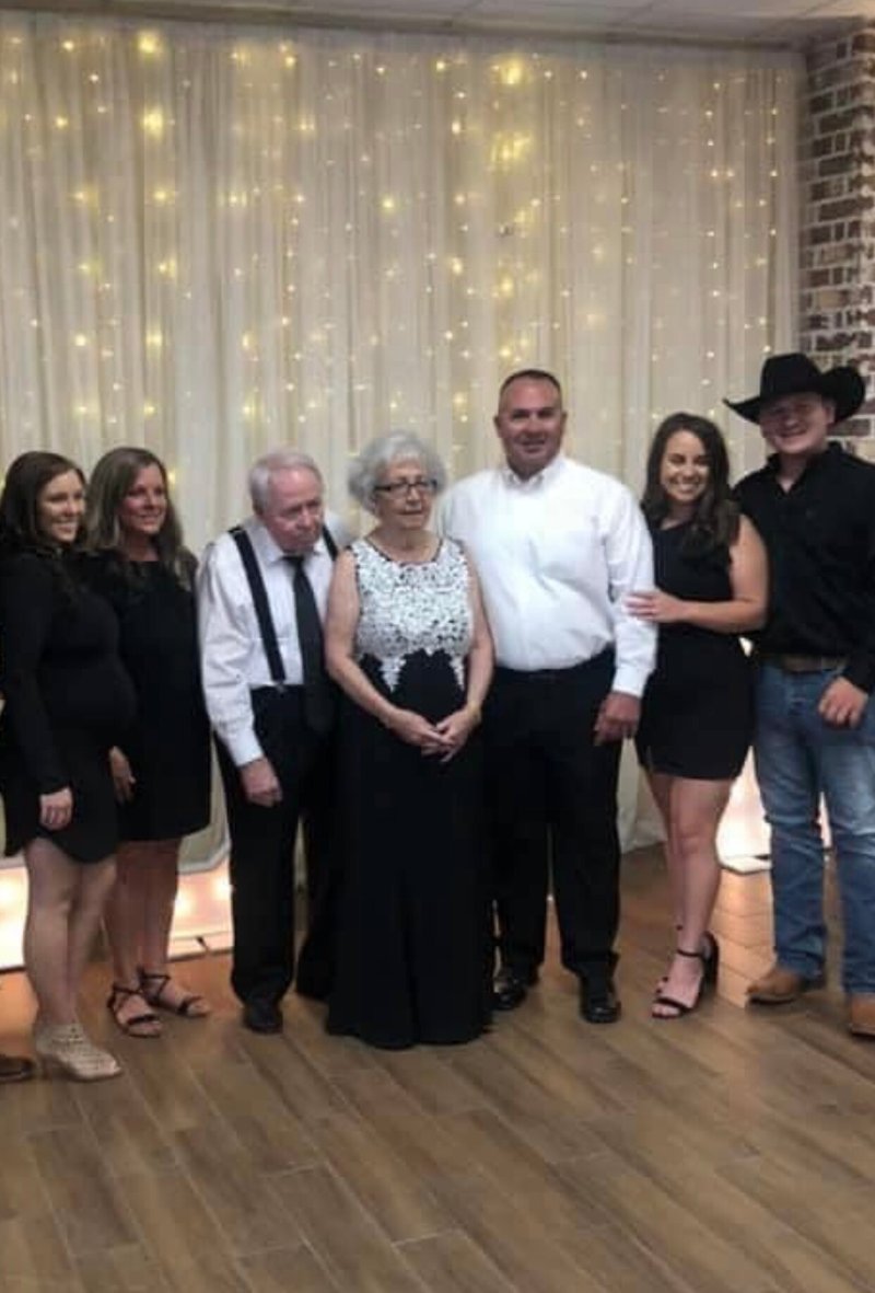 Deborah Ann Sattler - Photo 11