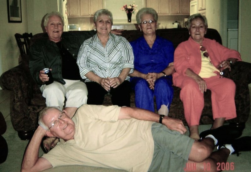 Charles Ray Scott - Photo 2