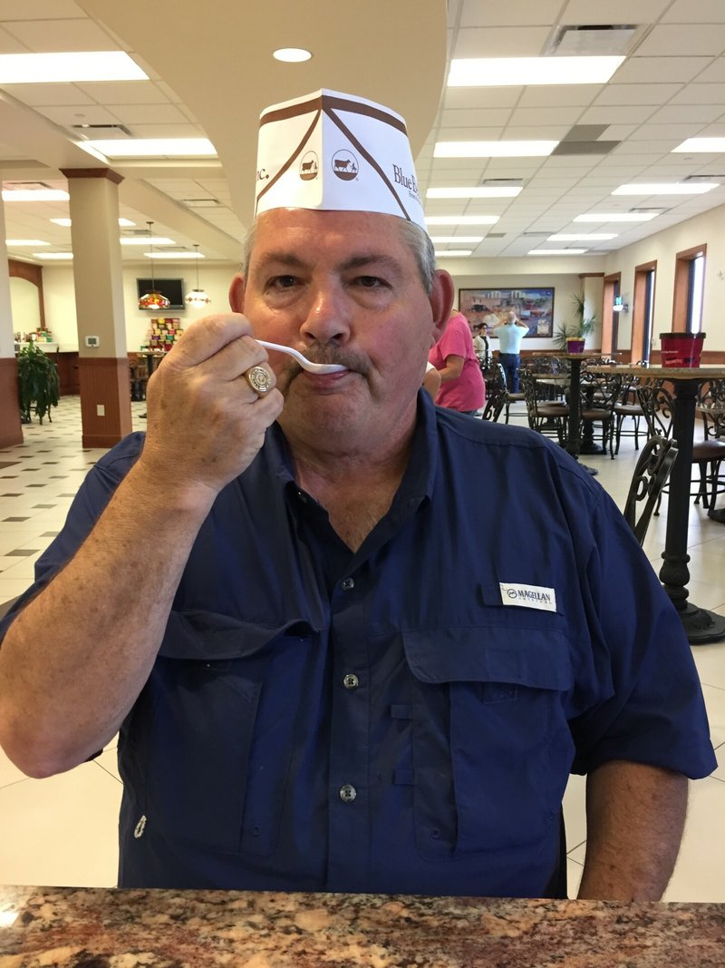 Danny William Emmert - Photo 6