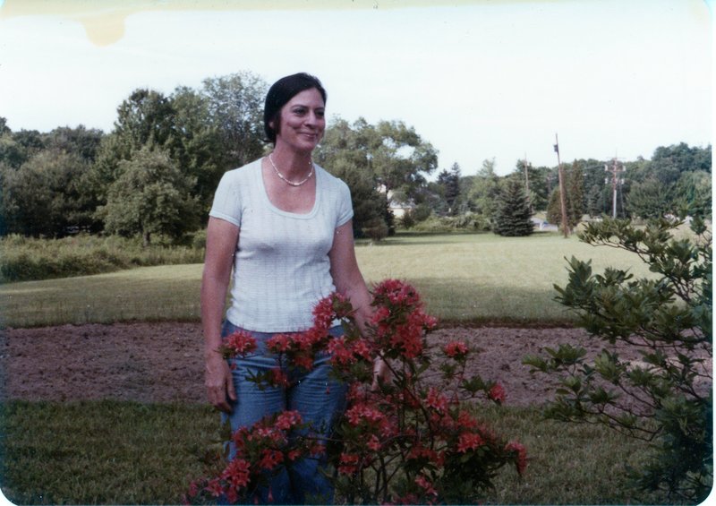 Violet L. Engleman - Photo 9