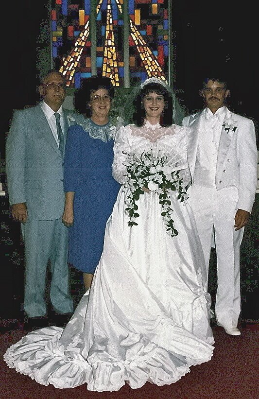 Laura Ann Bonin - Photo 4