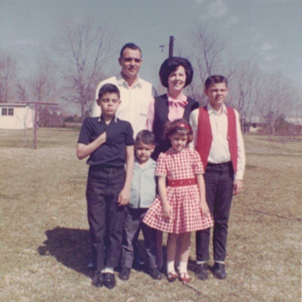 Don W. Manganice - Photo 5