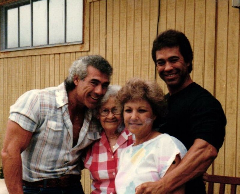 Roberto Carreon - Photo 8