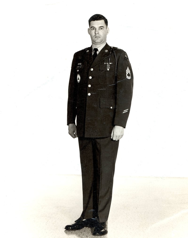 Clyde Earnest Peters - Photo 6