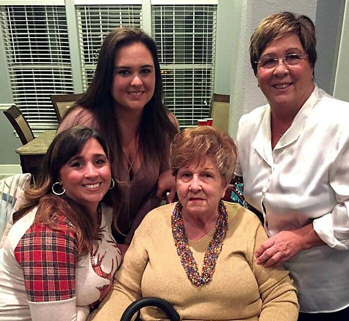 Irene Mary Gibson - Photo 5