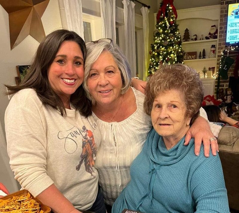 Irene Mary Gibson - Photo 7