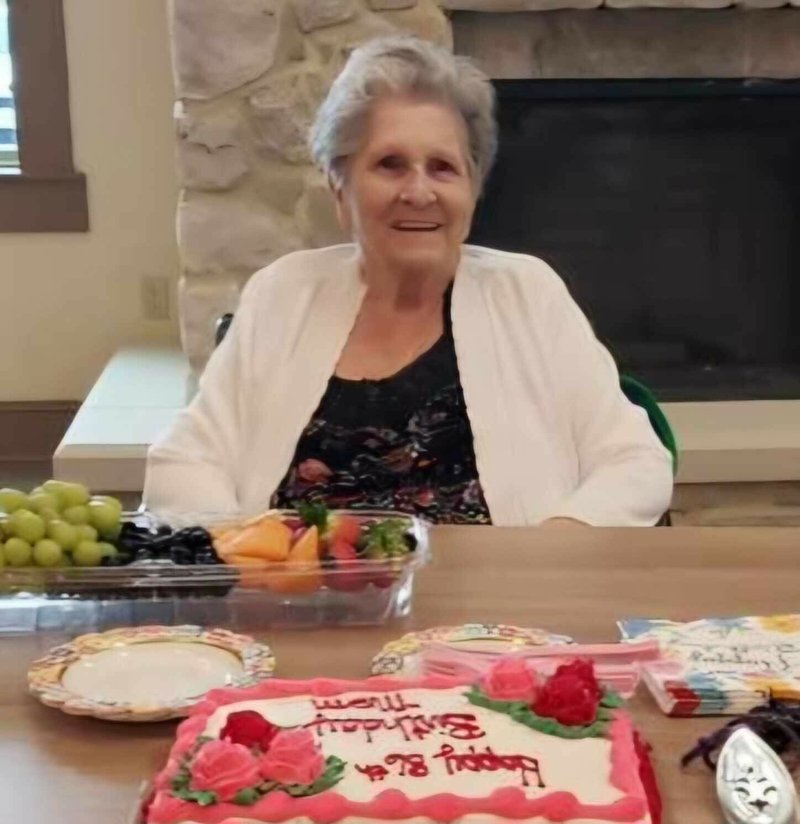 Irene Mary Gibson - Photo 11