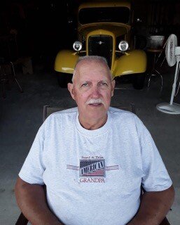 John Vernon Laurents - Photo 6