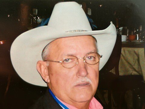 John Vernon Laurents - Photo 9