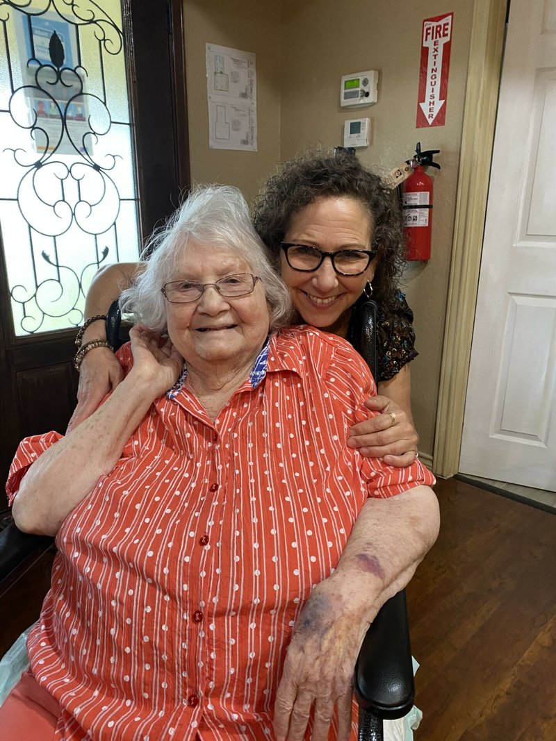 Audrey Jennusa - Photo 2