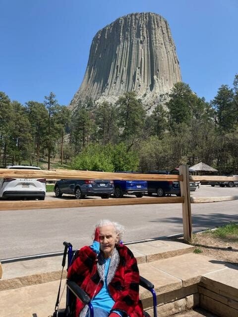 Aline Henderson Gothia - Photo 8