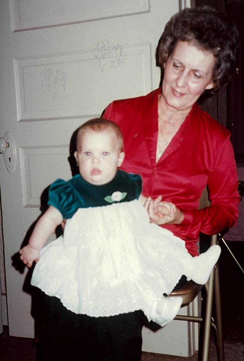 Aline Henderson Gothia - Photo 7