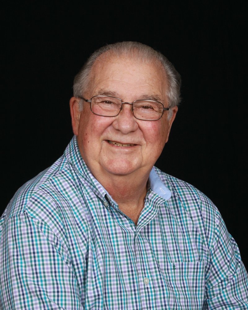 Larry Gene Tomplait - Photo 2