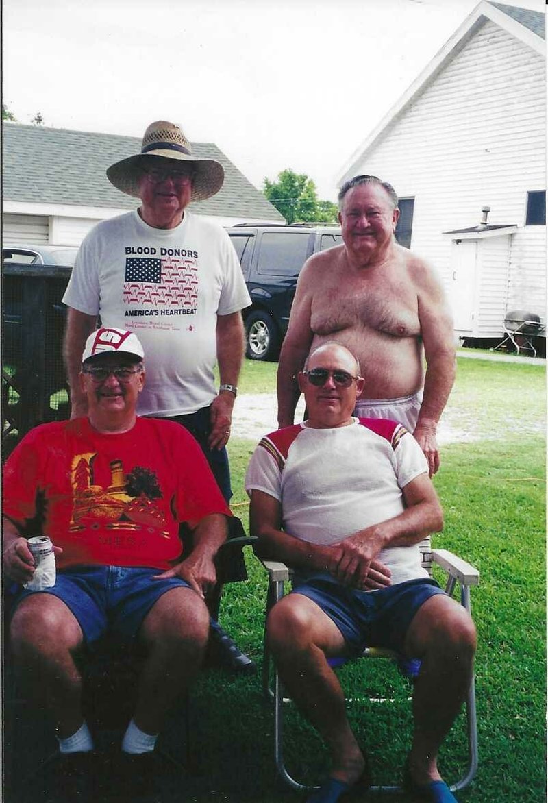 Larry Gene Tomplait - Photo 3