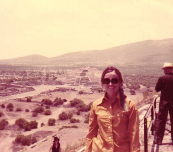 Beth Lazenby - Photo 8