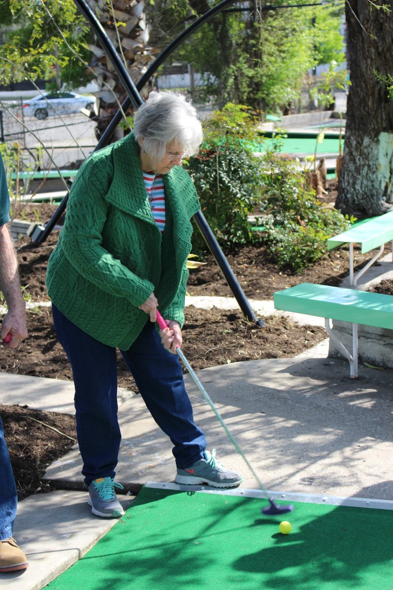 Peggy Louise Menard - Photo 9