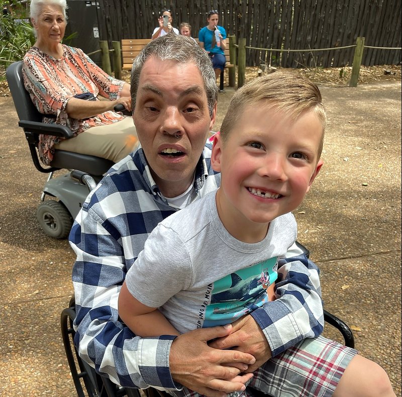 Gary Ellis - Photo 6