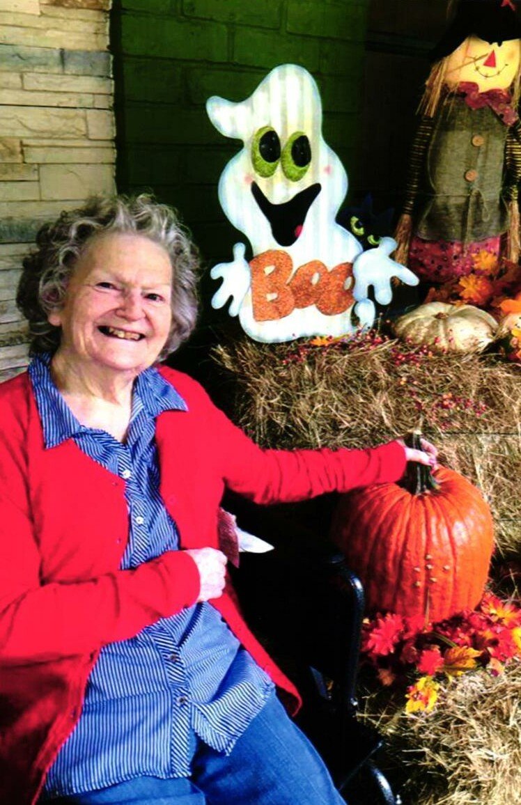 Betty Ann Stidham - Photo 3