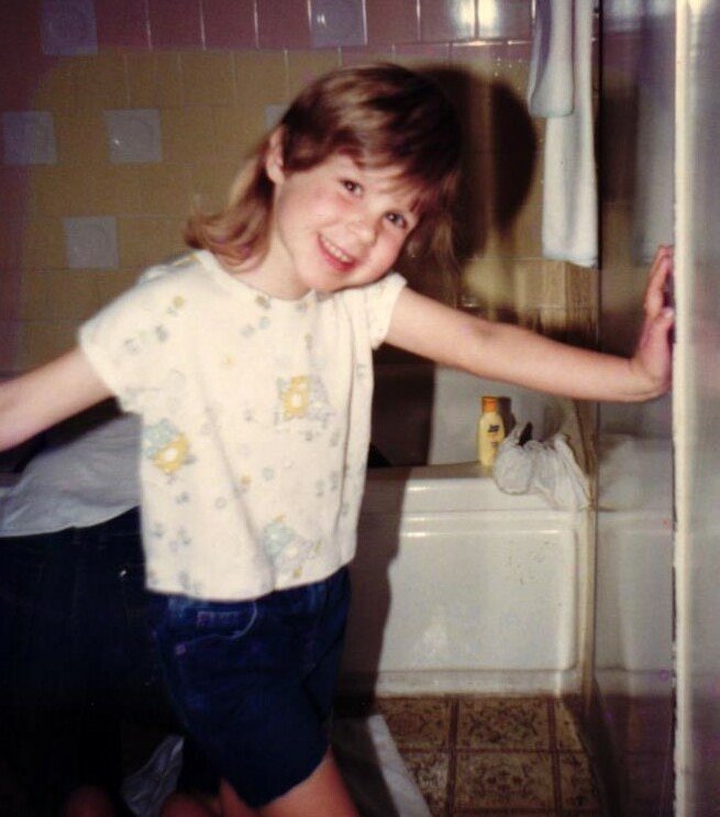 Angela Lauren Davidson - Photo 9