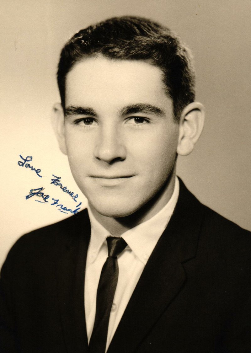 Joe Frank Robbins - Photo 5