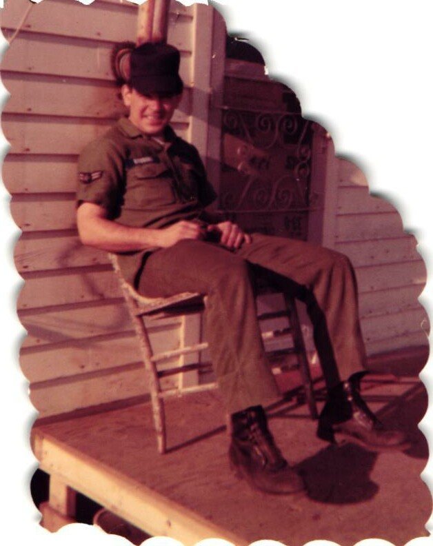 Joe Frank Robbins - Photo 11