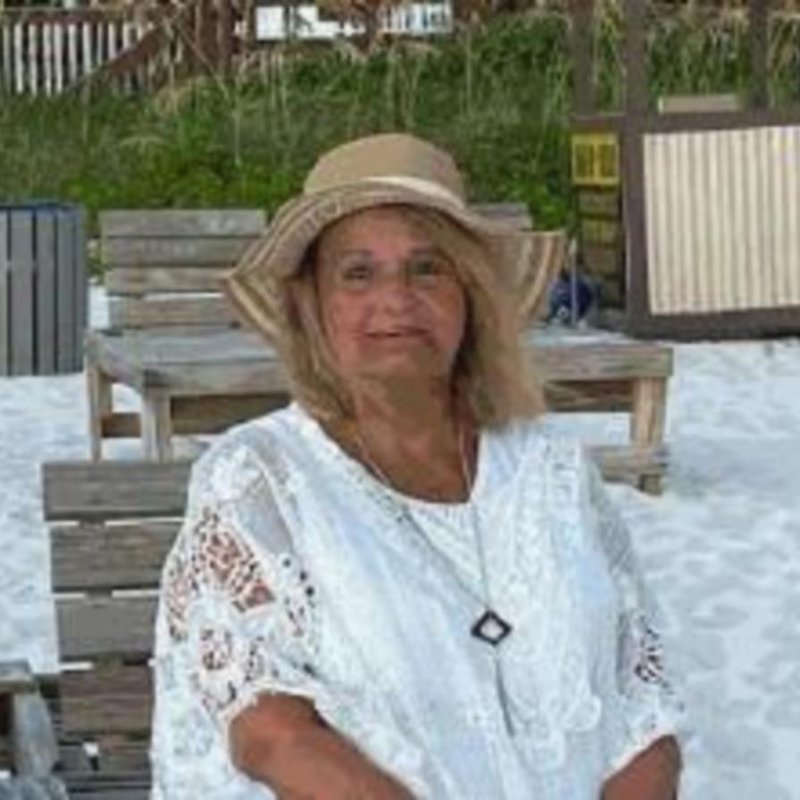 Sandra Jean Burch - Photo 2