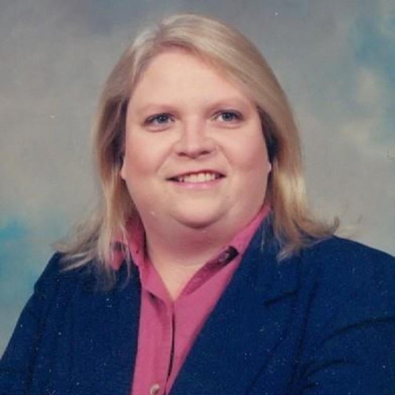 Betty Lorraine White - Photo 2