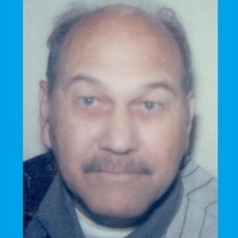 Andrew Russell Champagne - Photo 2