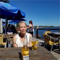 Lois Swift - Photo 2