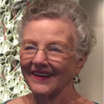 Lillian "Lilll" McCaleb - Photo 2