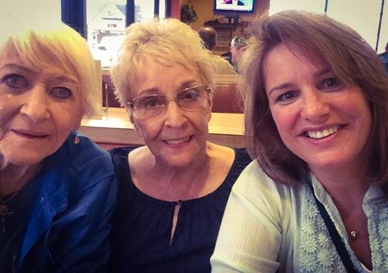 Loretta Meleton - Photo 4