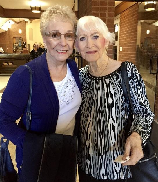 Loretta Meleton - Photo 6