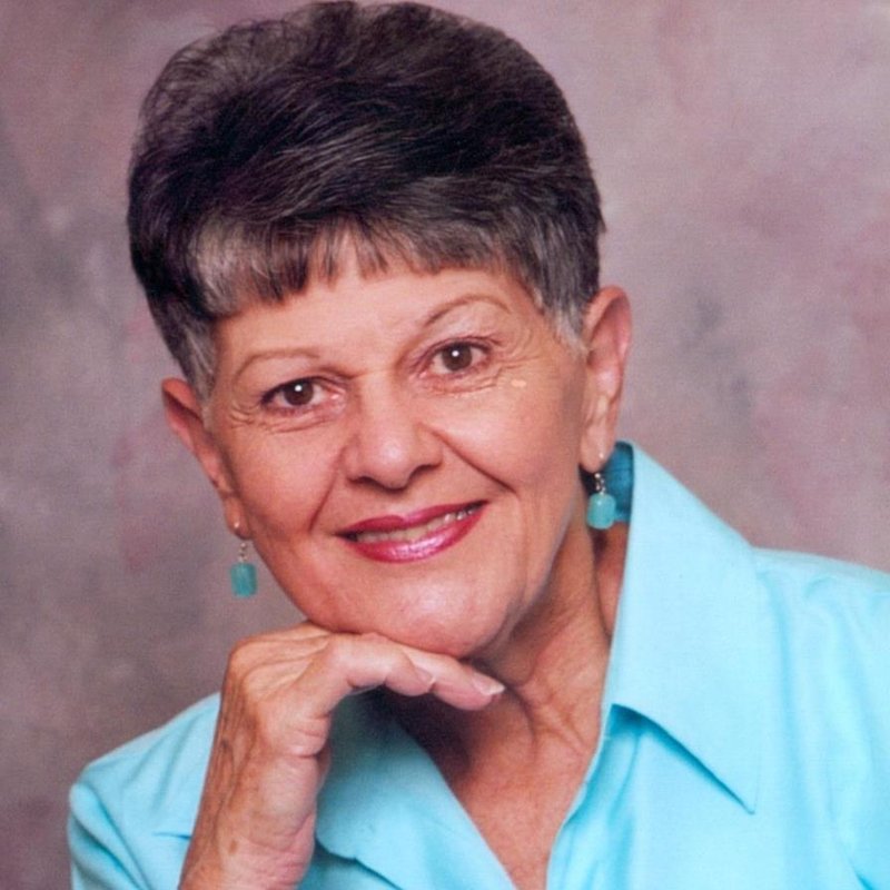 Deanna "Dee" Marie Radke - Photo 2