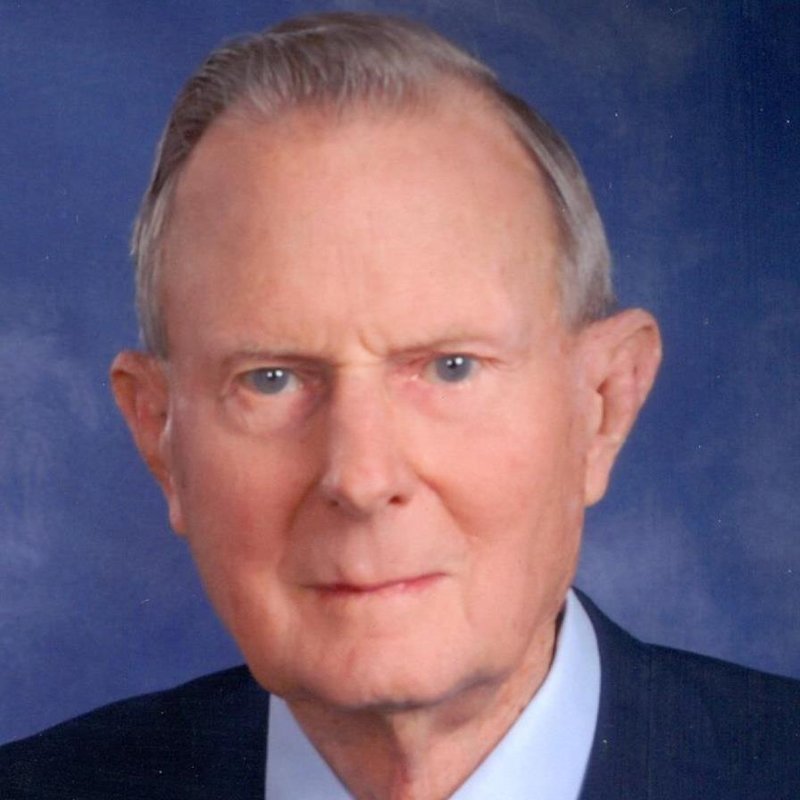 Kenneth McClain Suiter - Photo 2