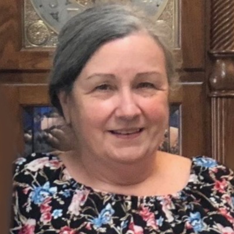 Deborah Carver - Photo 2