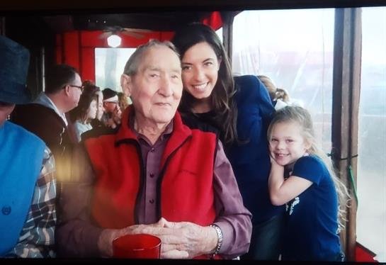 William "Bill" C. Galmor - Photo 10