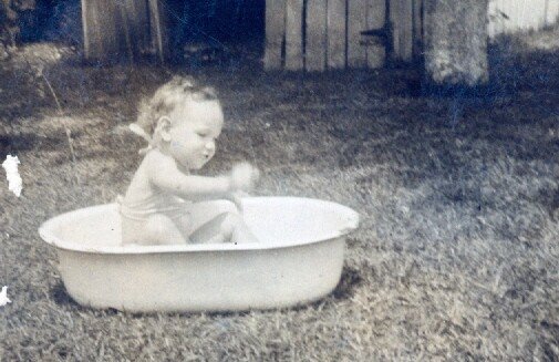 Gloria Rae Melancon - Photo 4