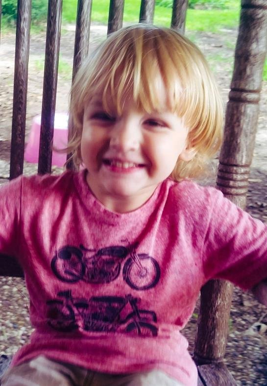 Landon Joseph Davies - Photo 2