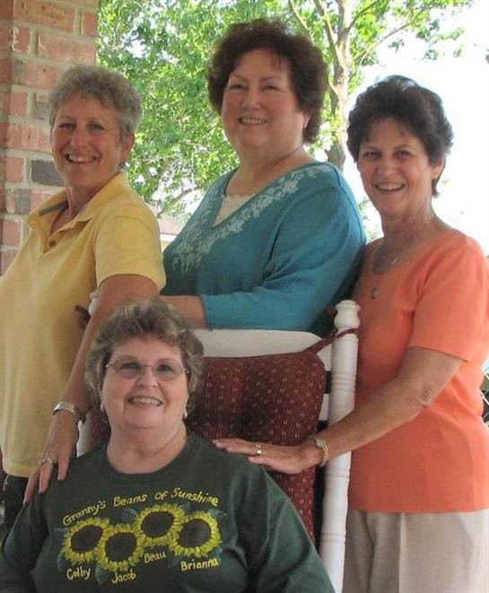 Linda "Sue" Trahan - Photo 10