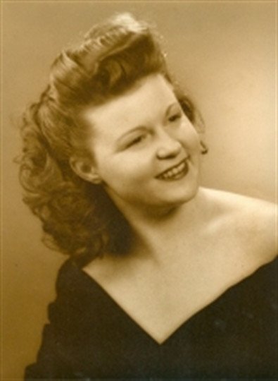 Rose W. Lohmann - Photo 2