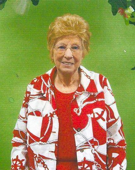 Hazel Jo Davis - Photo 2