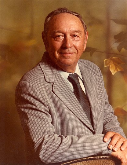 Dayton Earl Holstead - Photo 3