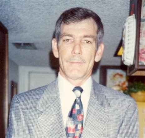 Stephen Jay Broaddus - Photo 3