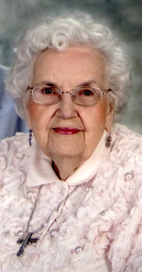 Mary Miller - Photo 3