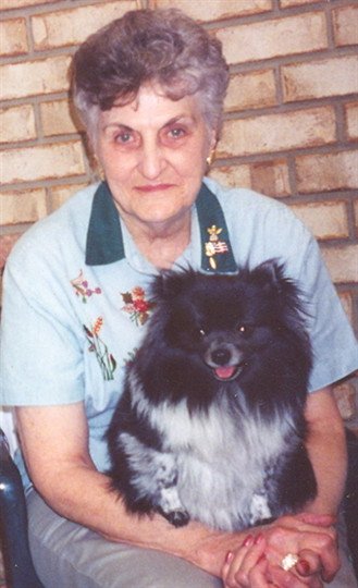 Loviece Hellums - Photo 3