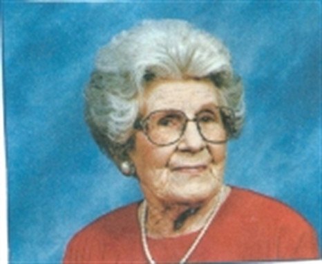 Maxine Smith - Photo 3