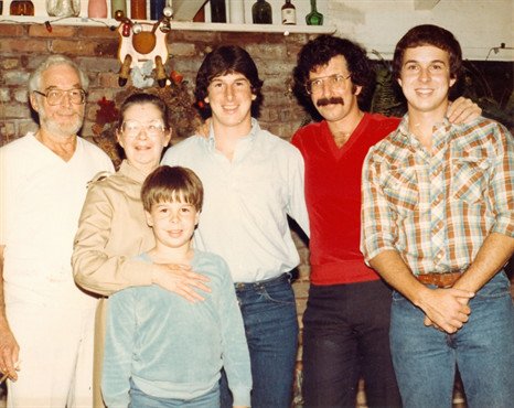 E. Duke Thames - Photo 2