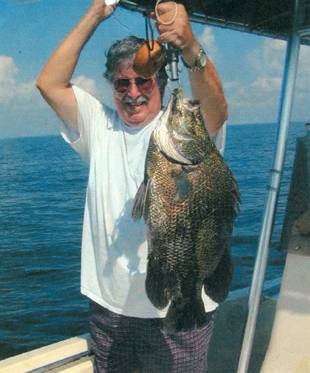 E. Duke Thames - Photo 4