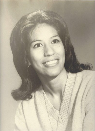Gloria Ann Marks - Photo 3